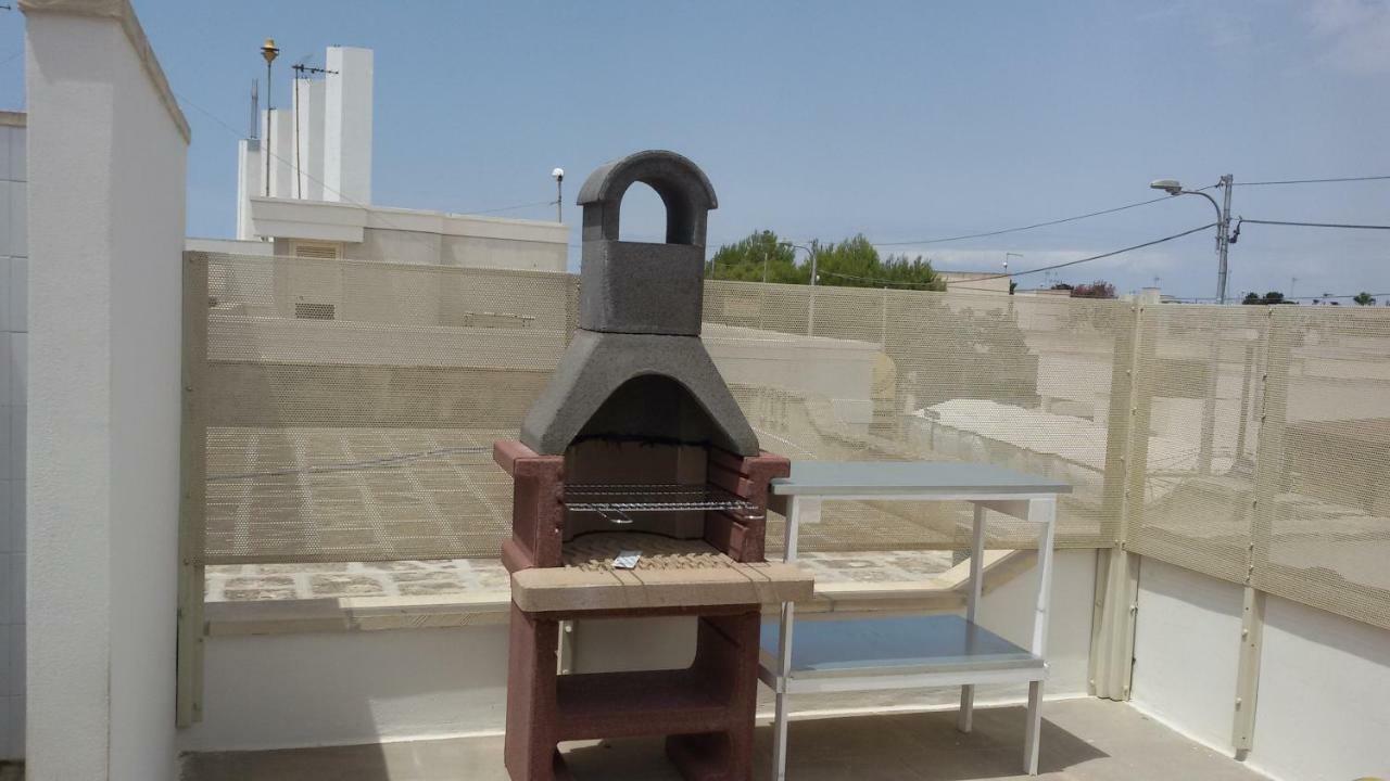 فيلا Attico A 150 Mt Dal Mare مارينا دي مانكافيسا المظهر الخارجي الصورة